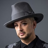 Escuchar Canciones de Boy George