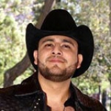 Escuchar Canciones de Valentin Elizalde