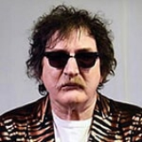 Escuchar Canciones de Charly Garcia