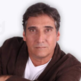 Escuchar Canciones de Guillermo Davila